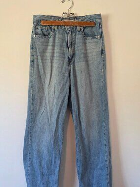 Levi's High Waisted Straight Leg Jeans